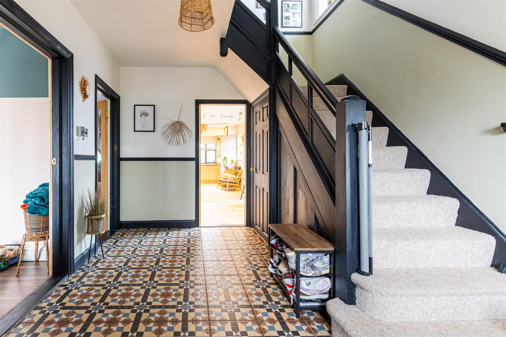 House for Sale Roxby Road, Winterton